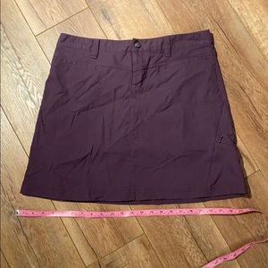 Athleta Dipper Skirt Skort Fuschia Purple size 10